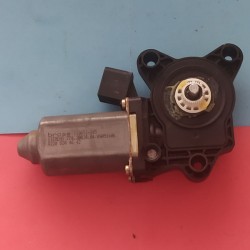 MOTOR ELEVALUNAS IZQUIERDO...