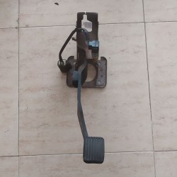 PEDAL DE FRENO HYUNDAI...