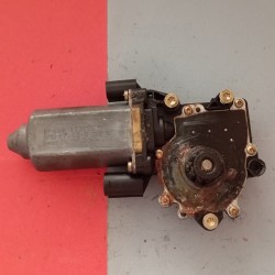 MOTOR ELEVALUNAS DELANTERO...